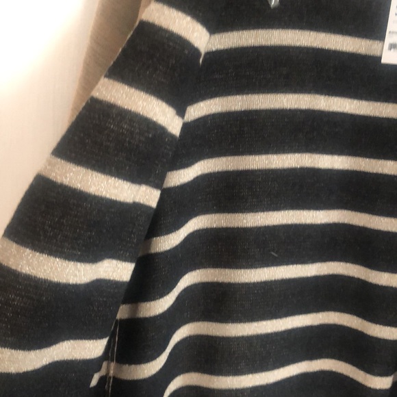 Cardigan by APT.9 - Picture 3 of 5